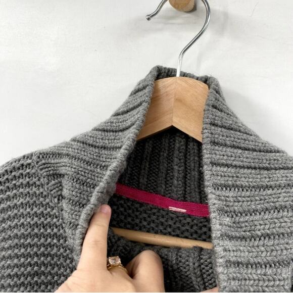 Lululemon Merino Wool Sweater - Picture 5 of 7